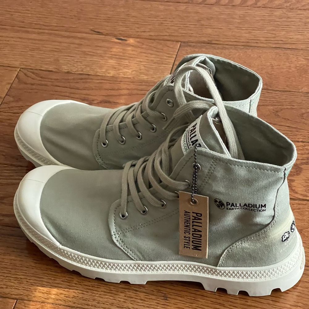 Palladium Pampa Hi Organic II Eucalyptus | New with box